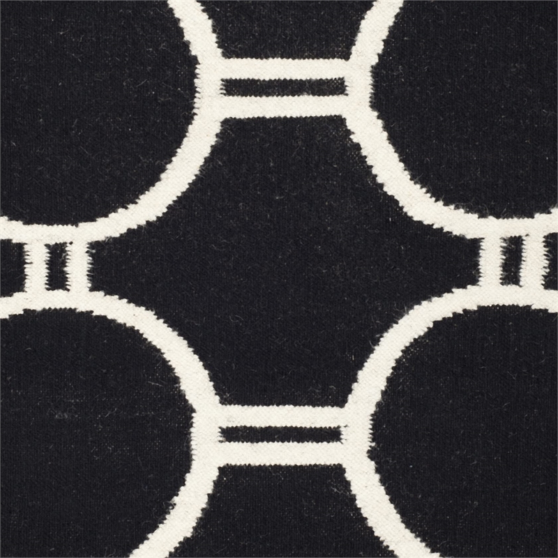 Safavieh Dhurries Black Contemporary Rug - 3' x 5'