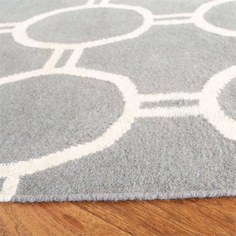 Safavieh Dhurries Grey Contemporary Rug - 4' x 6'
