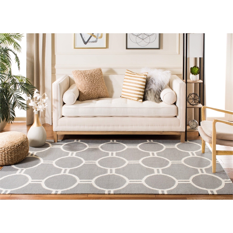 Safavieh Dhurries Grey Contemporary Rug - 6' x 9'