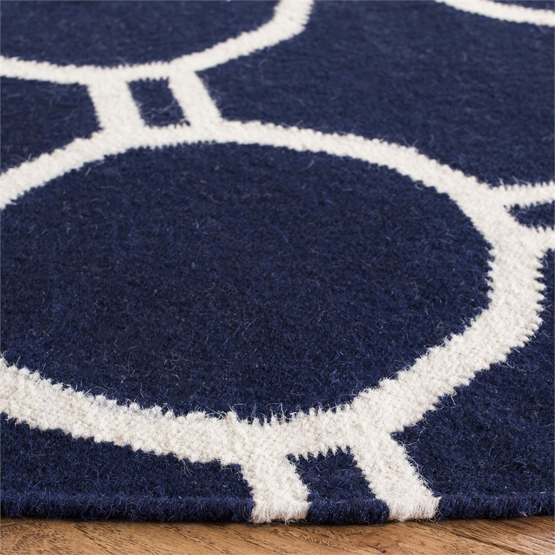 Safavieh Dhurries Navy Contemporary Rug - Round 6'