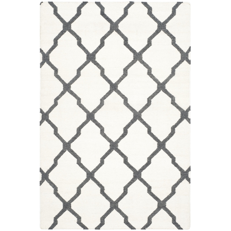 Safavieh Dhurries Ivory Contemporary Rug - 4' x 6'