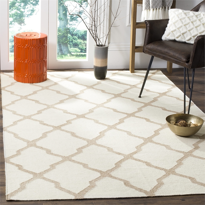 Safavieh Dhurries Ivory Contemporary Rug - 3' x 5'