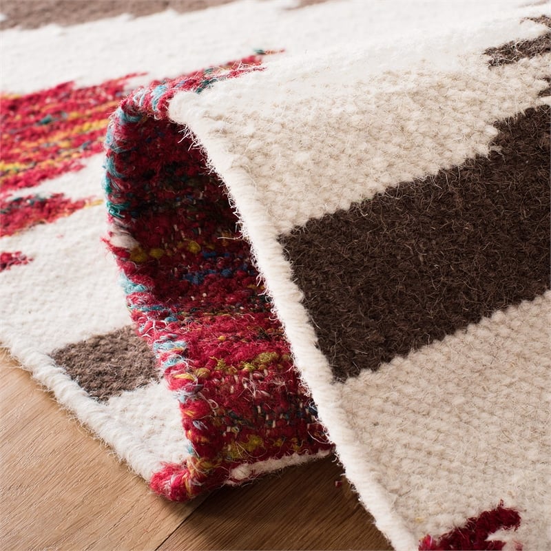 Safavieh Dhurries  Contemporary Rug - 6' x 9'