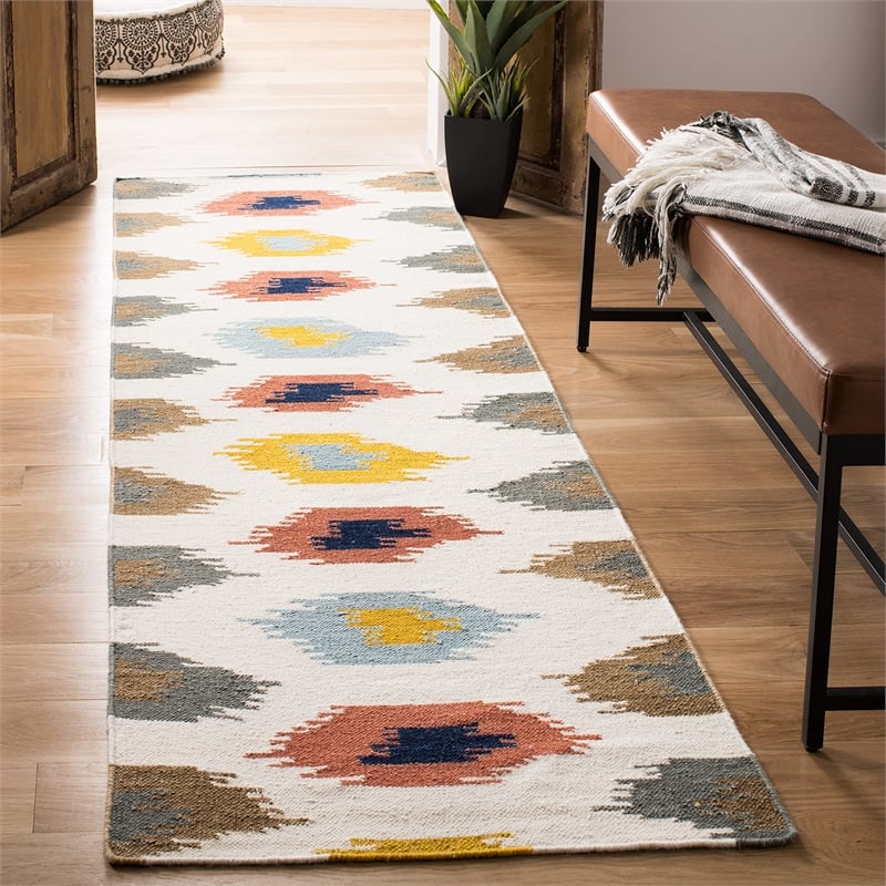 Safavieh Dhurries Ivory Contemporary Rug - 2'6