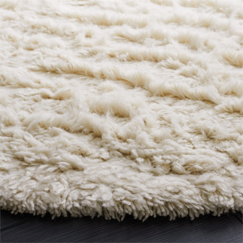 Safavieh Flokati Ivory Shag Rug - Round 6'