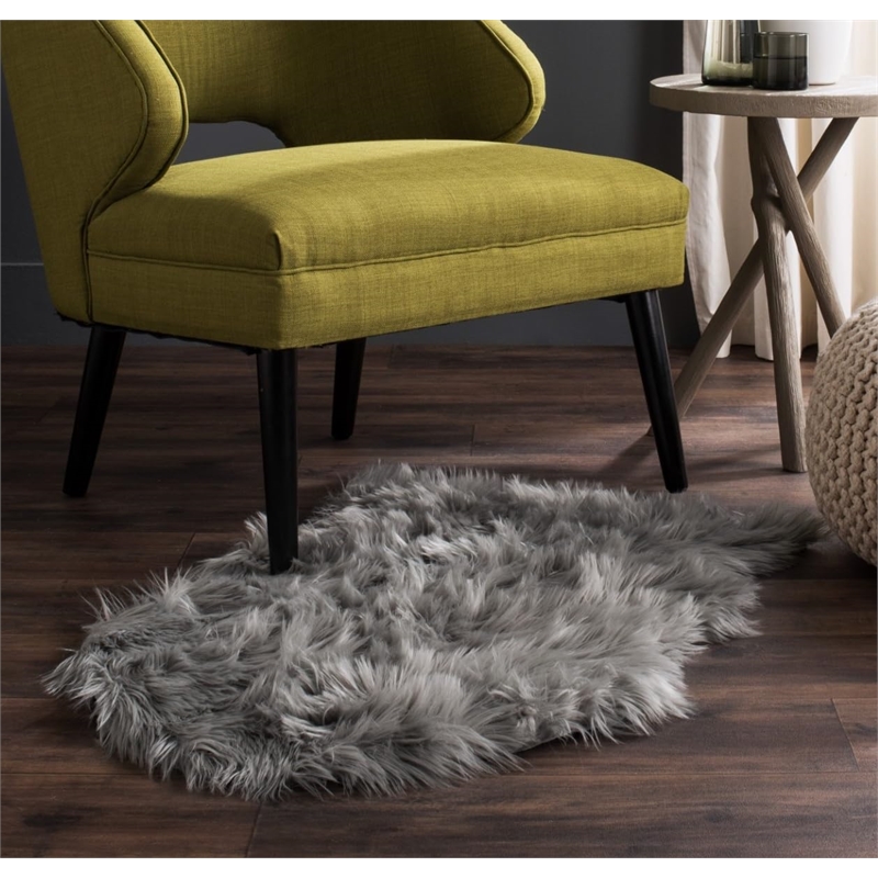 Safavieh Faux Sheep Skin Grey Shag Rug - 2' x 3'