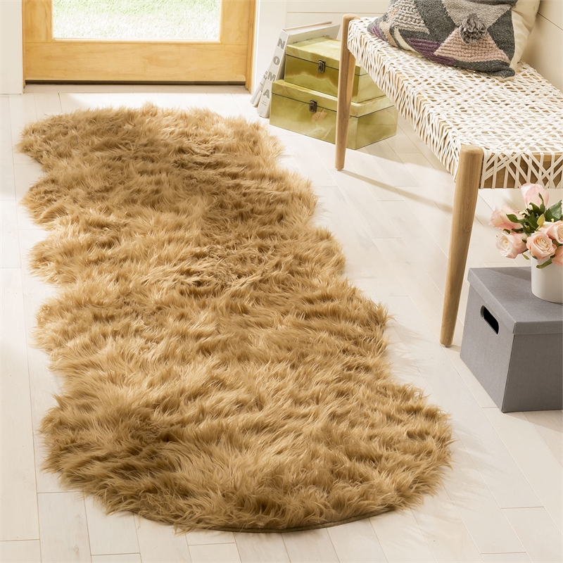 Safavieh Faux Sheep Skin Camel Shag Rug - 2'6