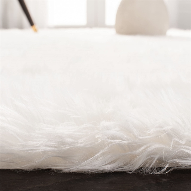 Safavieh Faux Sheep Skin Ivory Shag Rug - Runner 2'6