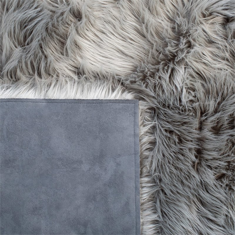 Safavieh Faux Sheep Skin Grey Shag Rug - 5' x 8'