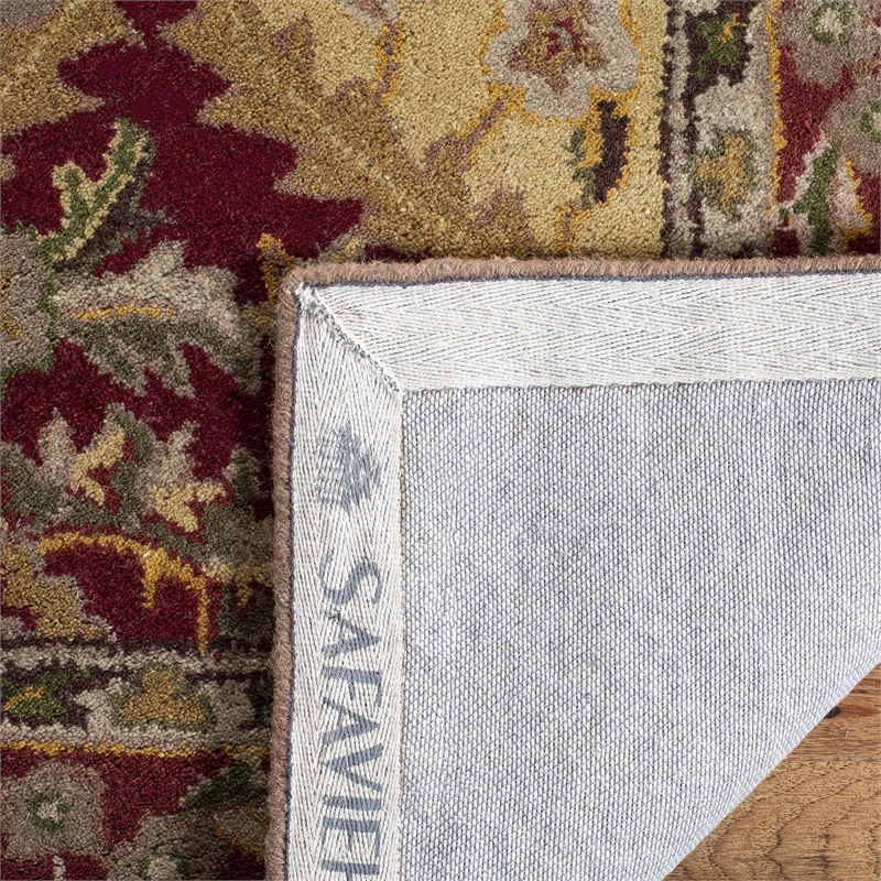 Safavieh Heritage  Traditional Rug - Square 4'