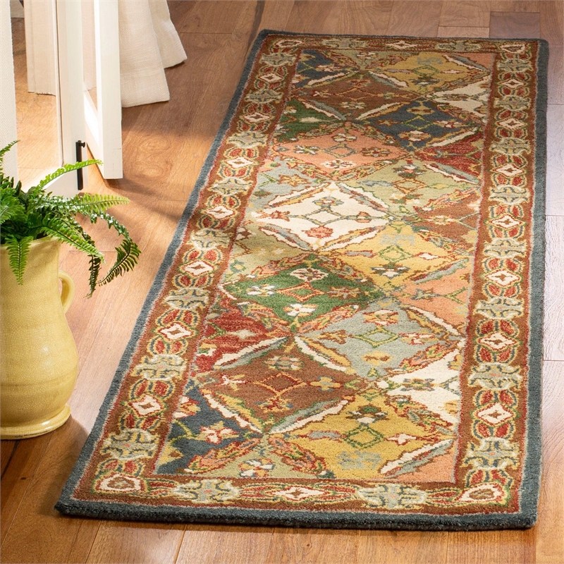 Safavieh Heritage Green Traditional Rug - 2' x 3'