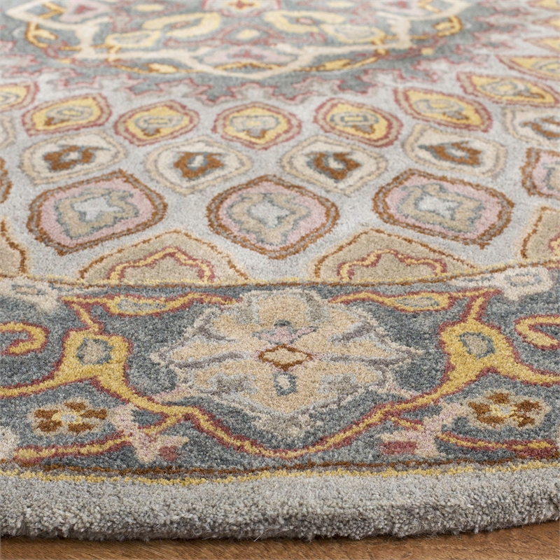 Safavieh Heritage Blue Traditional Rug - Round 6'