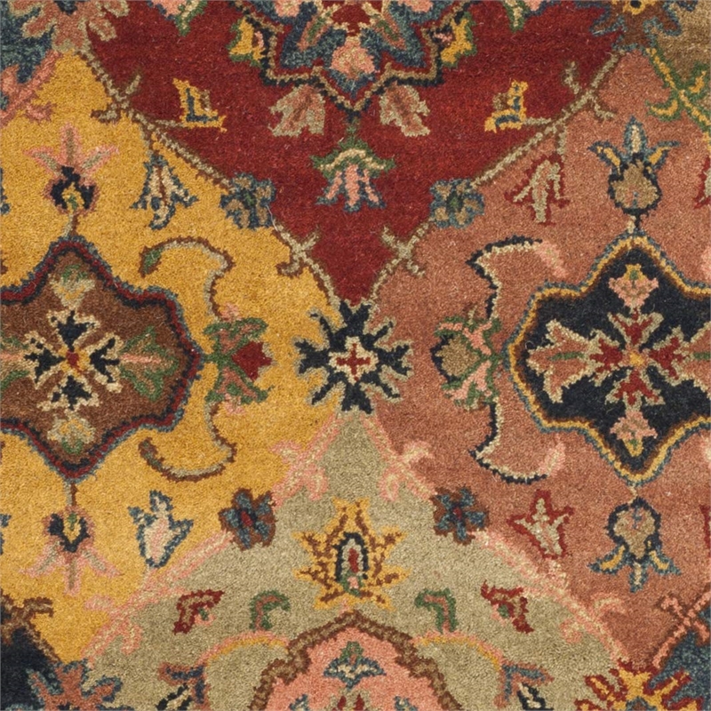 Safavieh Heritage Red Traditional Rug - 6' x 9'