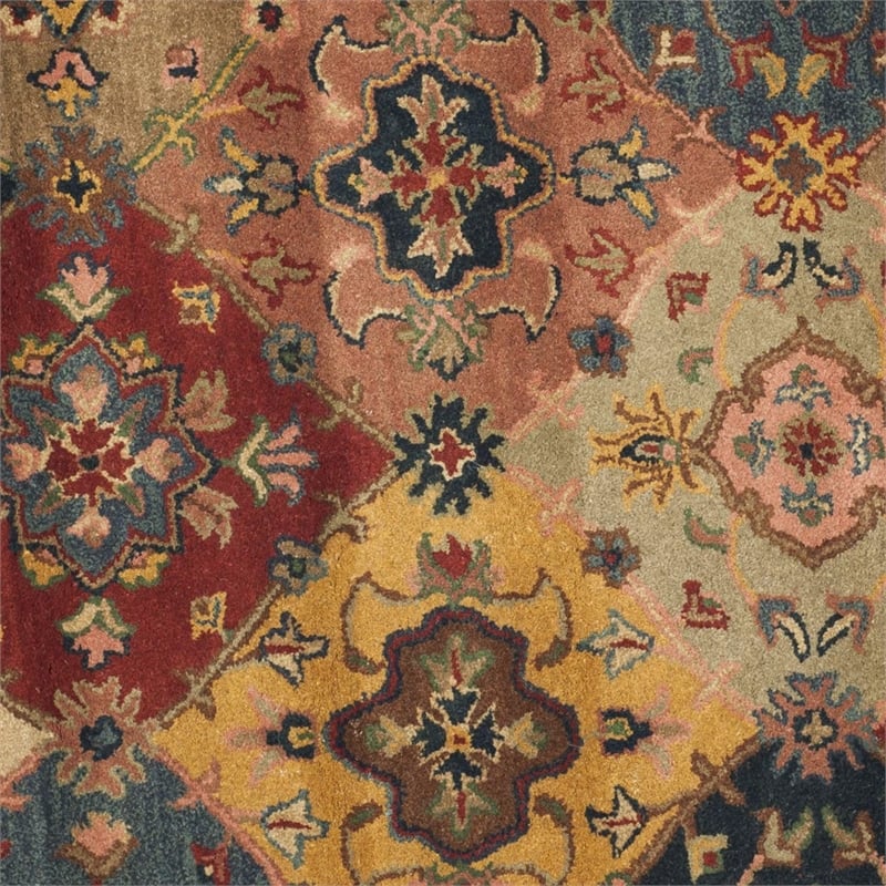 Safavieh Heritage Red Traditional Rug - Round 8'