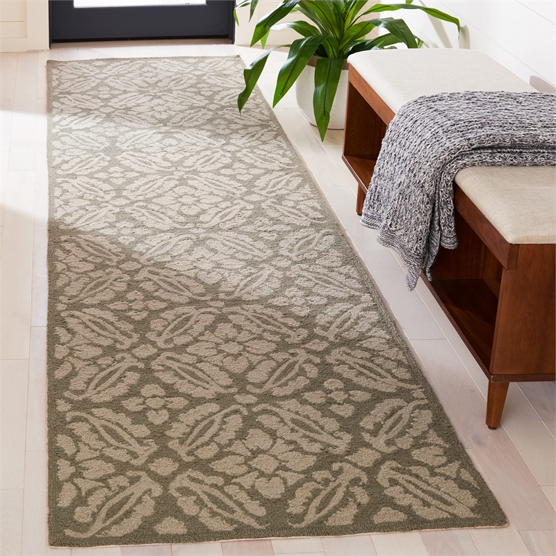 Safavieh Chelsea Sage Transitional Rug - Runner 2'6