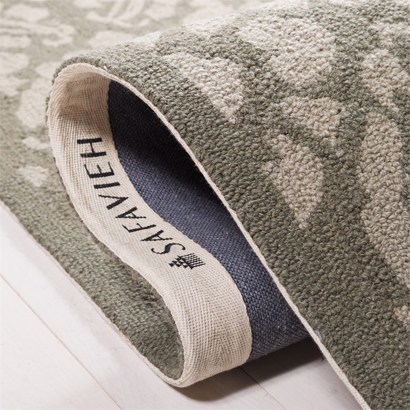 Safavieh Chelsea Sage Transitional Rug - Runner 2'6