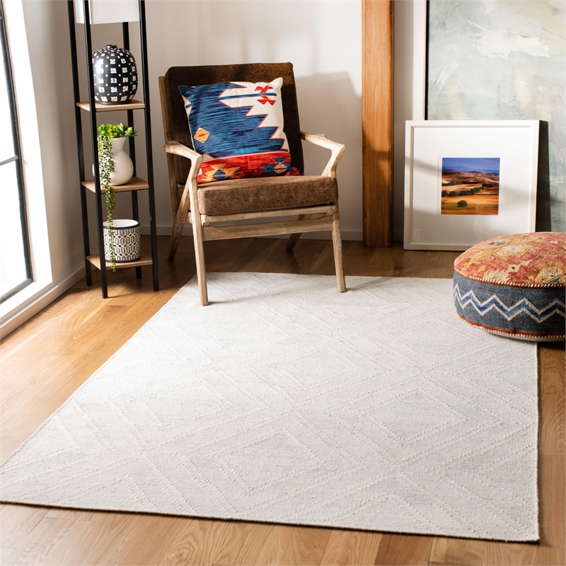 Safavieh Kilim Ivory Contemporary Rug - 5' x 8'