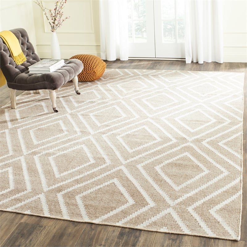 Safavieh Kilim Ivory Contemporary Rug - 8' x 10'