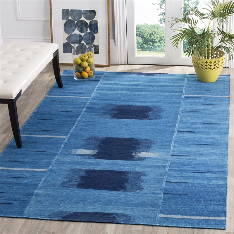 Safavieh Kilim Blue Contemporary Rug - 4' x 6'