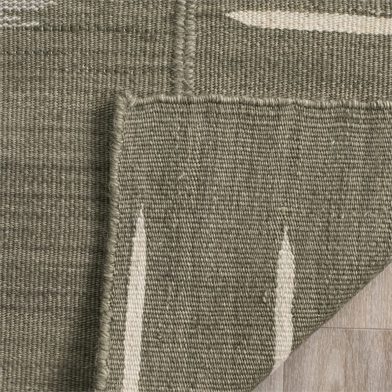 Safavieh Kilim Beige Contemporary Rug - 4' x 6'