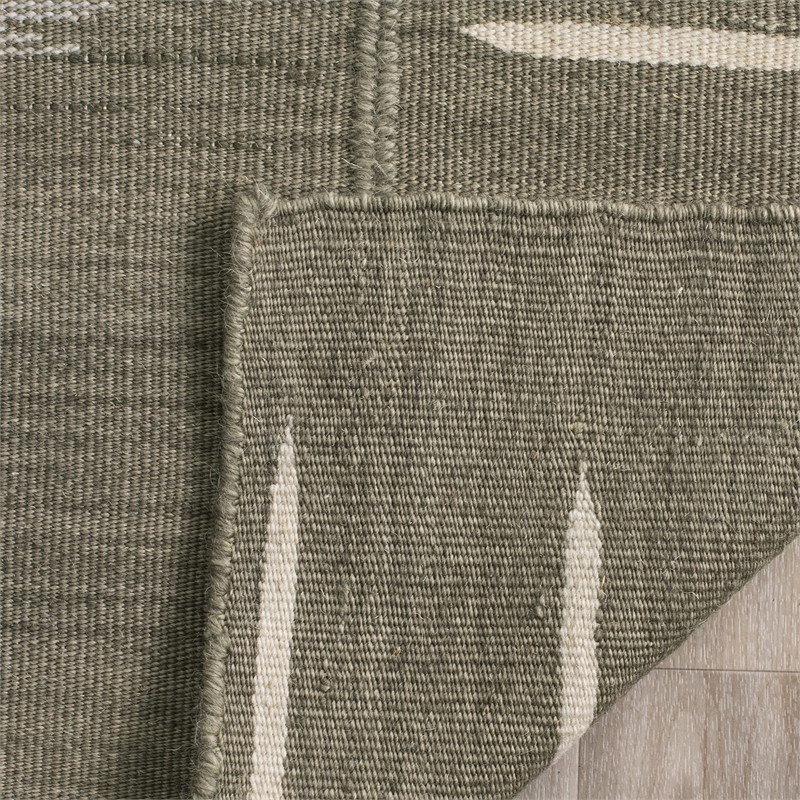 Safavieh Kilim Beige Contemporary Rug - 5' x 8'