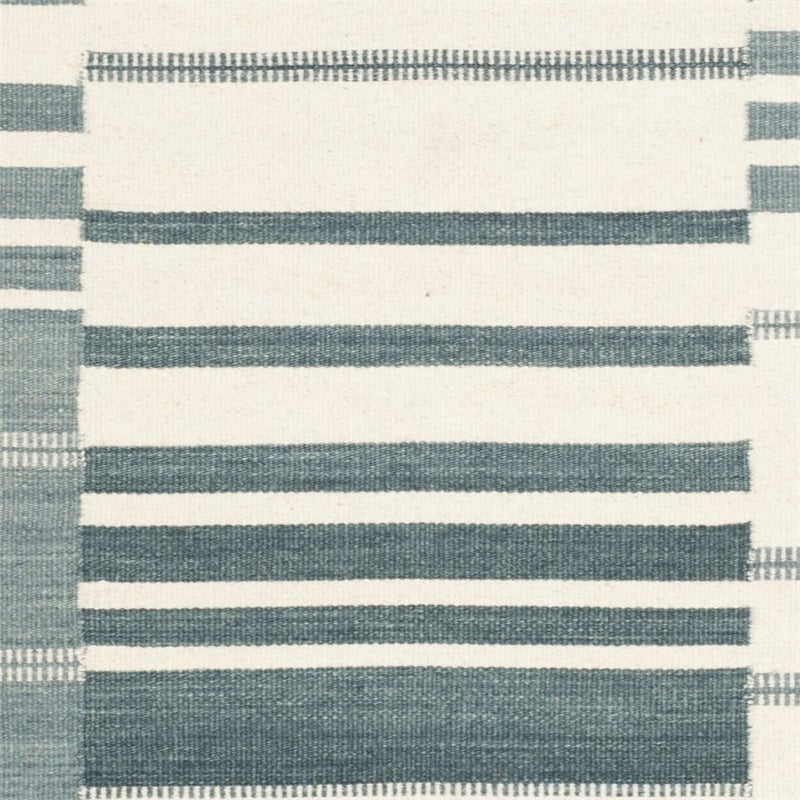 Safavieh Kilim Blue Contemporary Rug - 5' x 8'