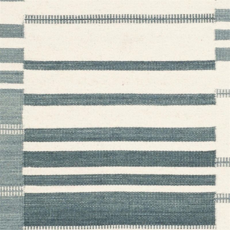Safavieh Kilim Blue Contemporary Rug - 8' x 10'