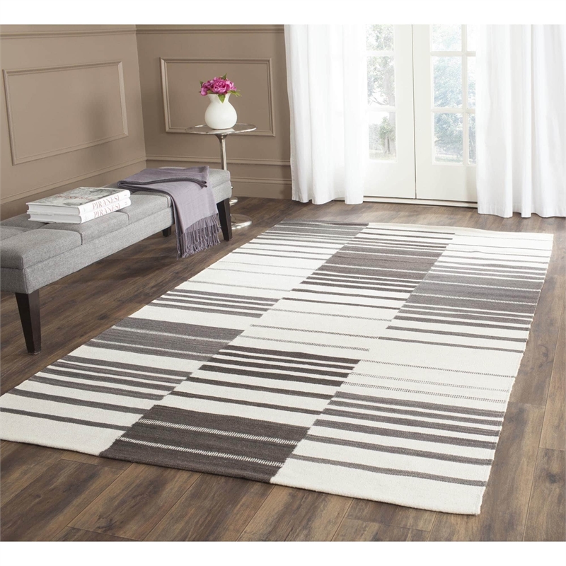 Safavieh Kilim Brown Contemporary Rug - 8' x 10'