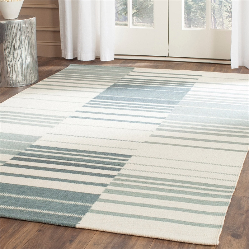 Safavieh Kilim Brown Contemporary Rug - 9' x 12'