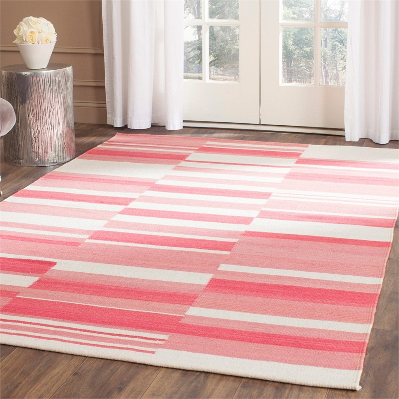Safavieh Kilim Pink Contemporary Rug - 9' x 12'