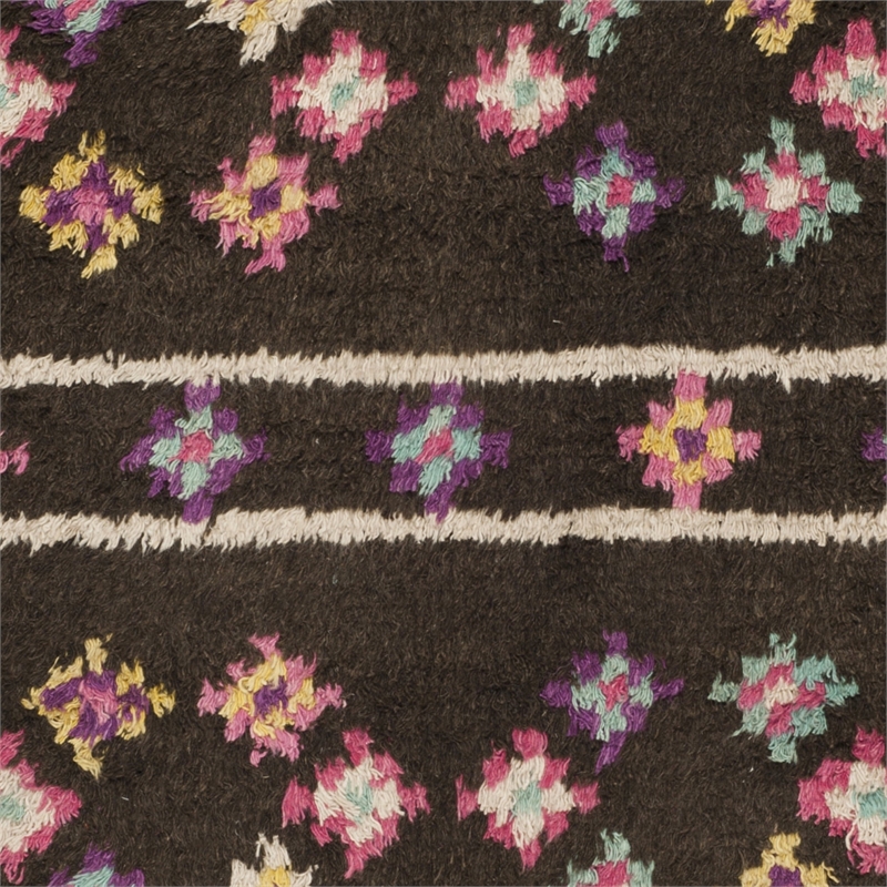 Safavieh Kenya  Transitional Rug - 8' x 10'