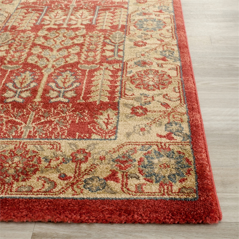 Safavieh Mahal Red Traditional Rug - 2'2