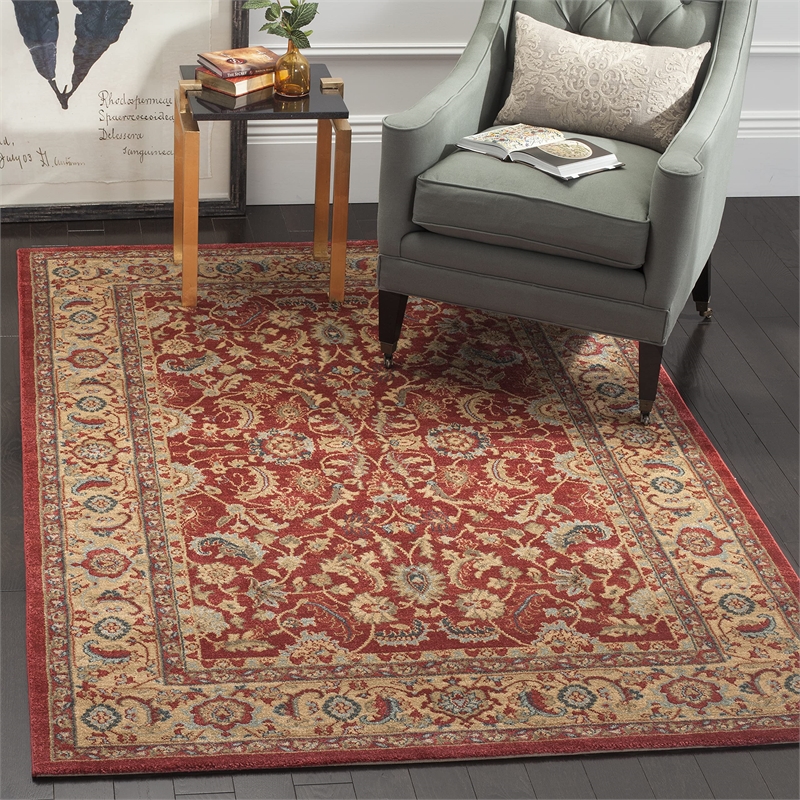 Safavieh Mahal Red Traditional Rug - 6'7