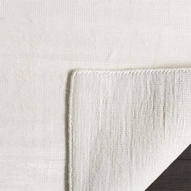 Safavieh Mirage White Contemporary Rug - 5' x 8'