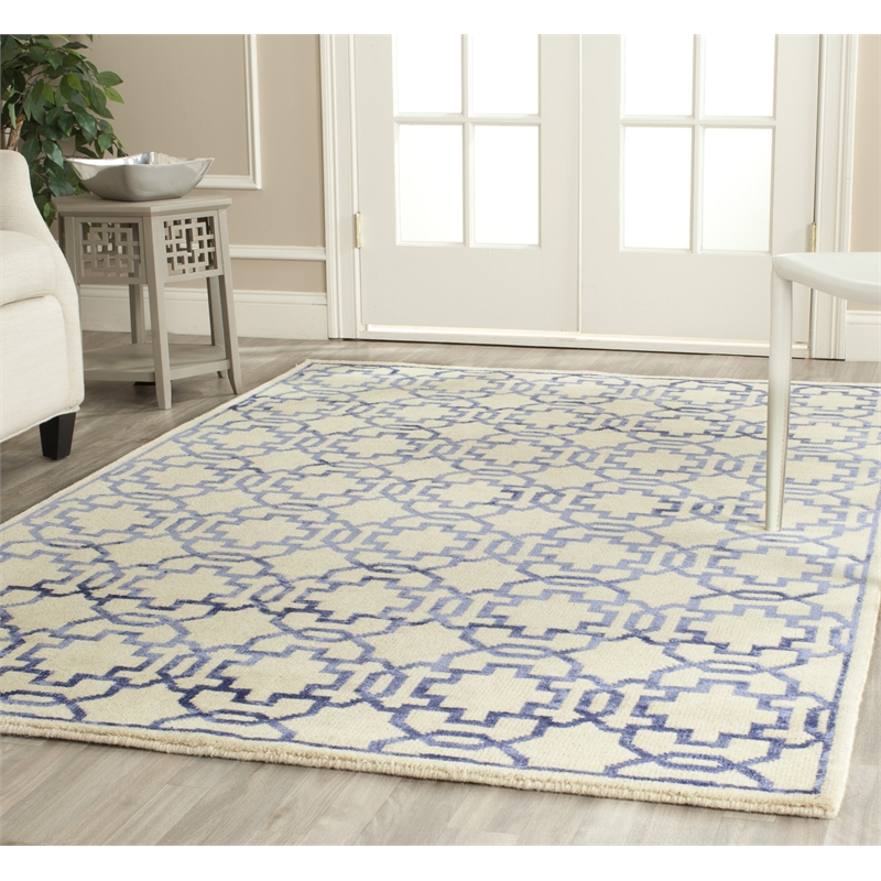 Safavieh Mosaic Cream Traditional Rug - 9' x 12'