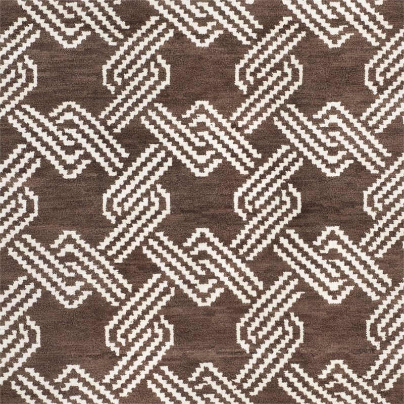 Safavieh Mosaic Brown Traditional Rug - 8' x 10'