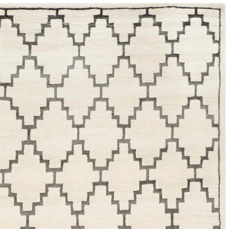 Safavieh Mosaic Beige Contemporary Rug - 6' x 9'