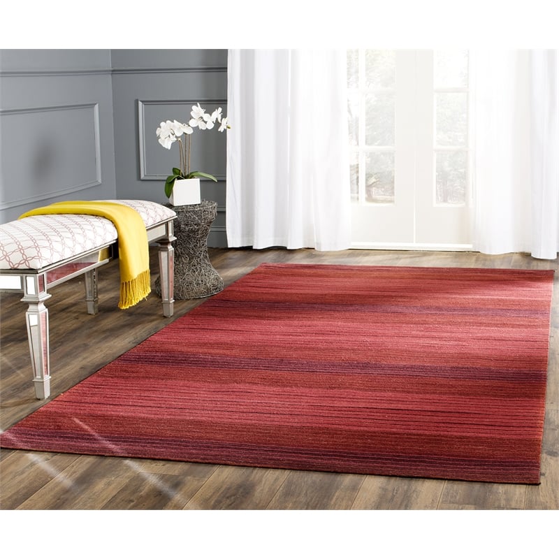 Safavieh Marbella Red Contemporary Rug - 4' x 6'