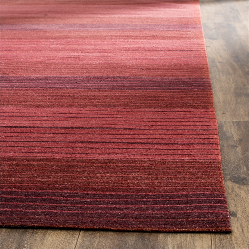 Safavieh Marbella Red Contemporary Rug - 5' x 8'