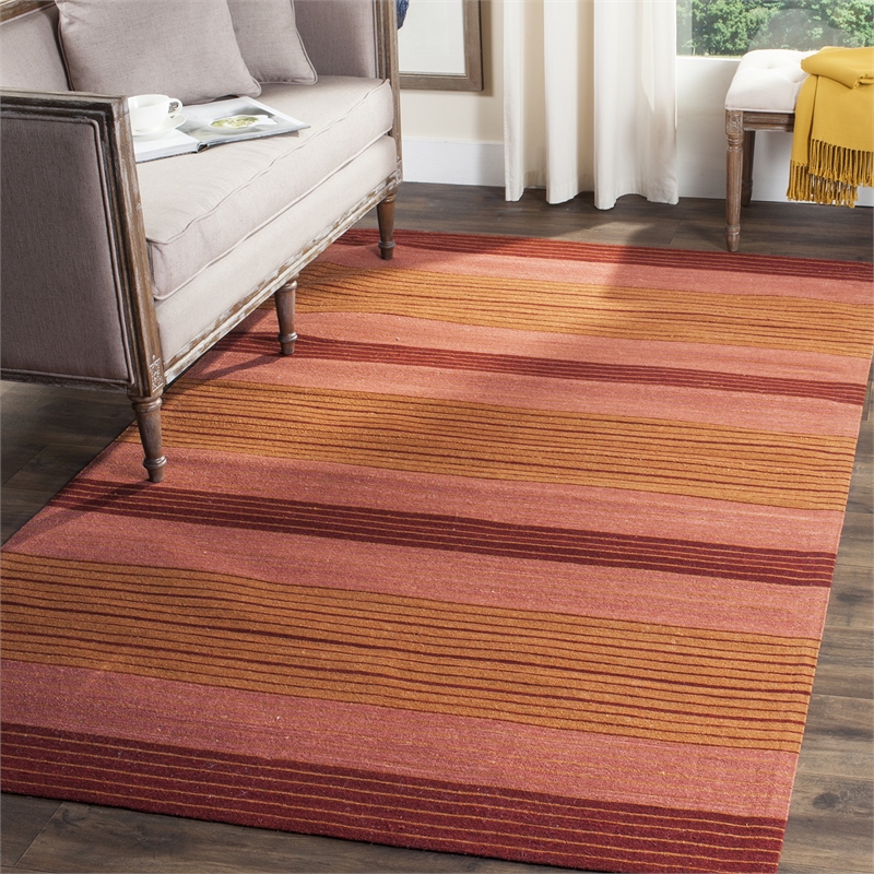 Safavieh Marbella Rust Contemporary Rug - 6' x 9'