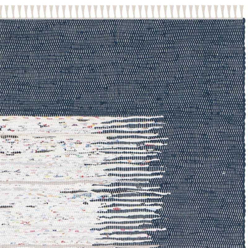 Safavieh Montauk Ivory Contemporary Rug - 4' x 6'
