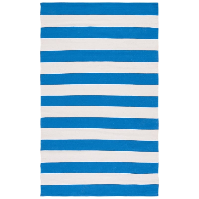 Safavieh Montauk Blue Contemporary Rug - 4' x 6'