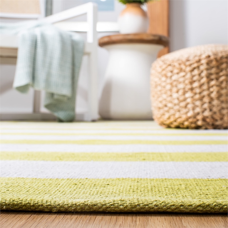 Safavieh Montauk Green Contemporary Rug - 9' x 12'