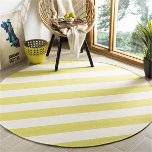 Safavieh Montauk Green Contemporary Rug - Round 6'