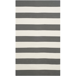 Safavieh Montauk Grey Contemporary Rug - 3' x 5'