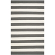 Safavieh Montauk Grey Contemporary Rug - 4' x 6'