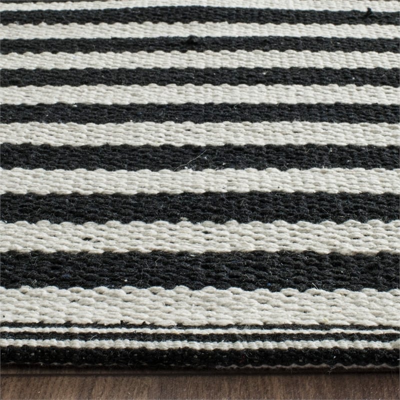 Safavieh Montauk Ivory Contemporary Rug - 2'3