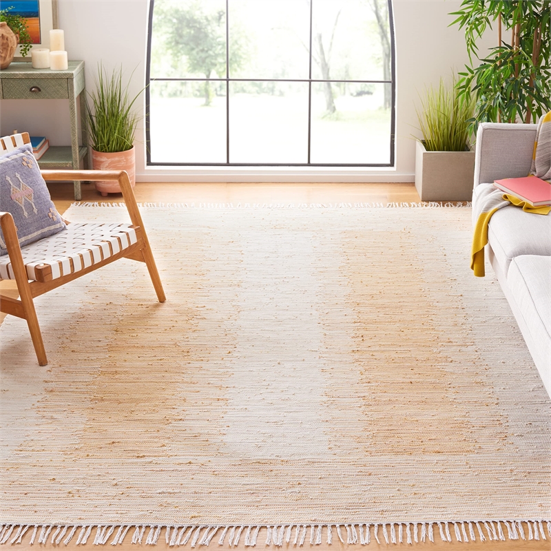 Safavieh Montauk Beige Contemporary Rug - 9' x 12'