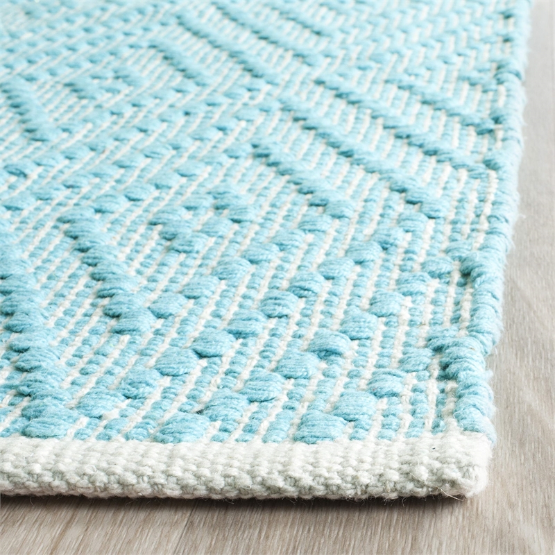Safavieh Montauk Turquoise Contemporary Rug - Runner 2'3