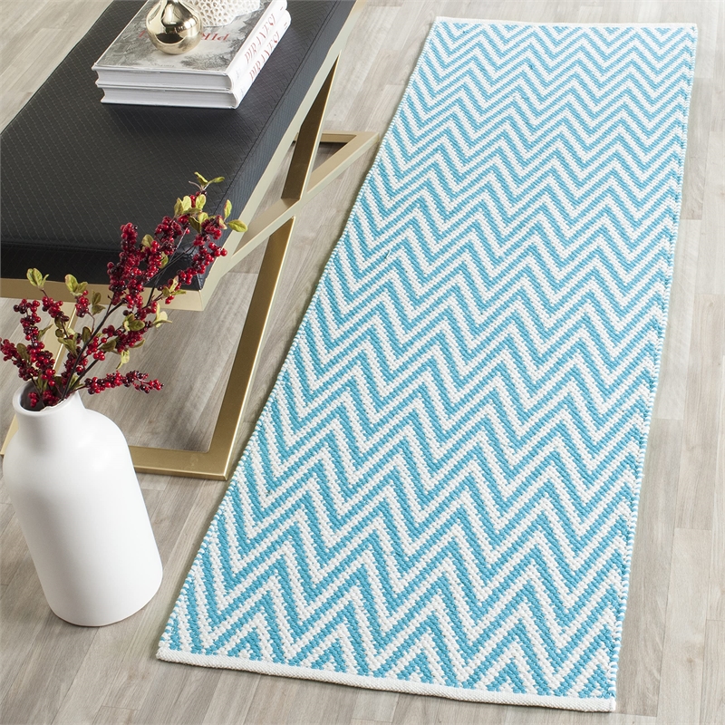 Safavieh Montauk Turquoise Contemporary Rug - Runner 2'3